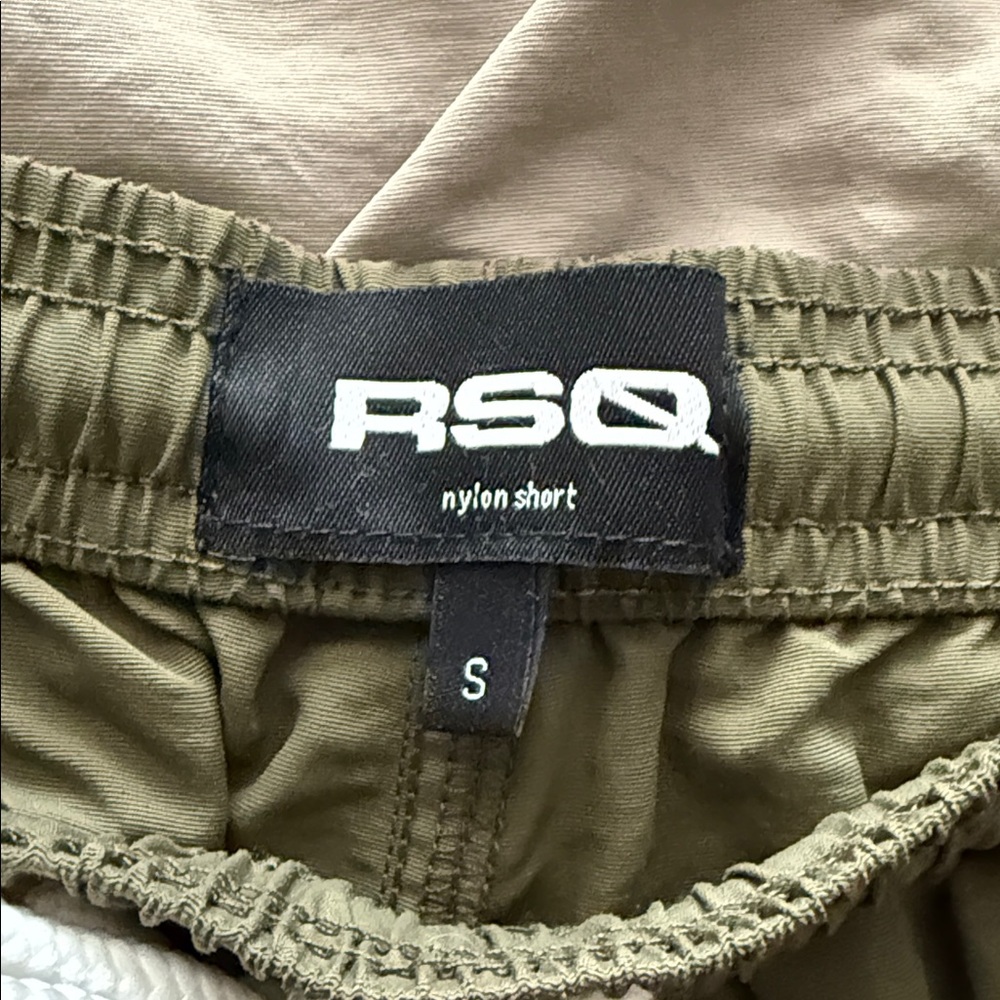 RSQ Men's Olive and Light Tan Drawstring Athletic Shorts - Picture 2 of 3